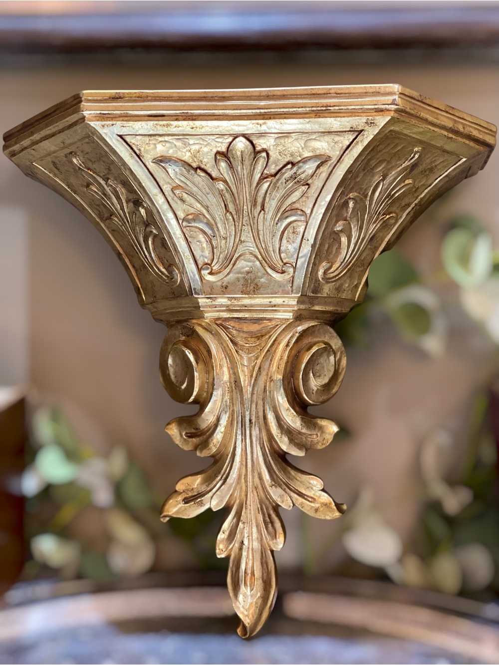 Vintage Syroco Wall Pocket Planter Scroll Acanthus MCM Hollywood Regency Gold